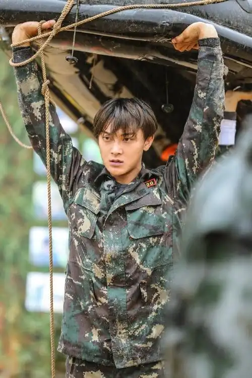 2017黄子韬《真正男子汉》第十二期_高清图片大全-爱豆app