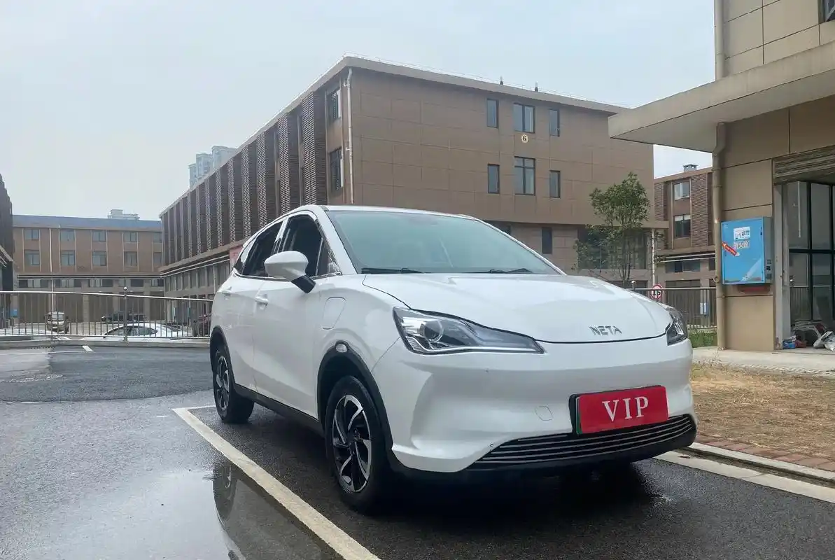 哪吒v长续航.【保驾二手车·推荐】 哪吒v长续航行业定制版  - 抖音