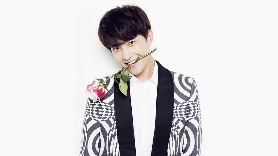 杨洋2k高清壁纸