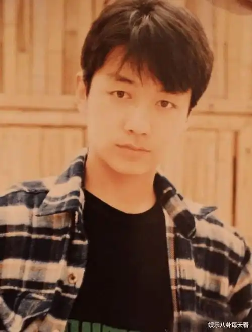 时比木村拓哉还帅,进北电第二年被退学,妻子身份成谜|王宝强|段奕宏