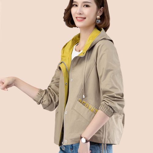 大码宽松短外套春秋新款休闲夹克上衣连帽女外衣短外套