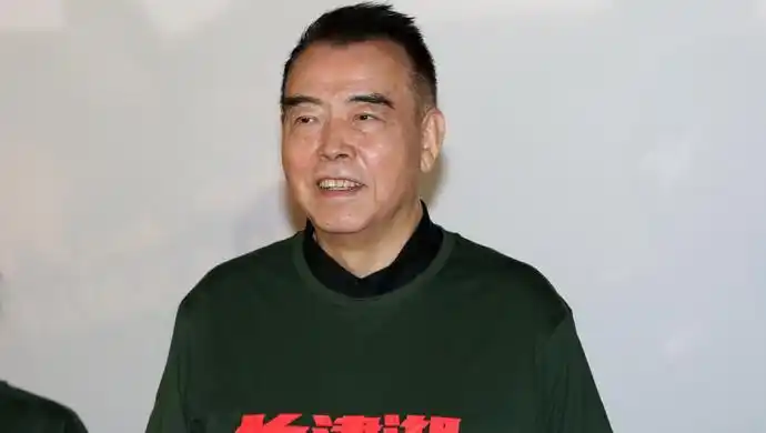 陈凯歌人民日报撰文谈长津湖写戏先写人