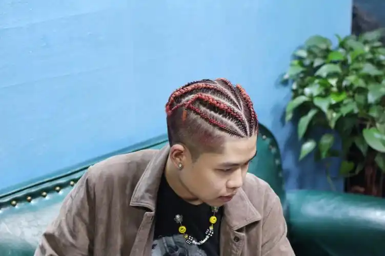 拳击辫 #男士发型  #脏辫  #发型教程  #黑人烫