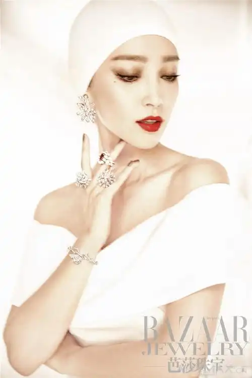 李冰冰复古妆容佩戴dior珠宝登芭莎四月刊封面