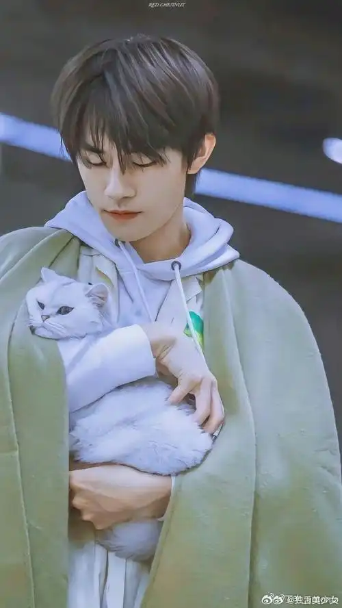 德国-意大利-中国北京-长沙的极限行程啊啊啊啊,千玺连轴转好辛苦