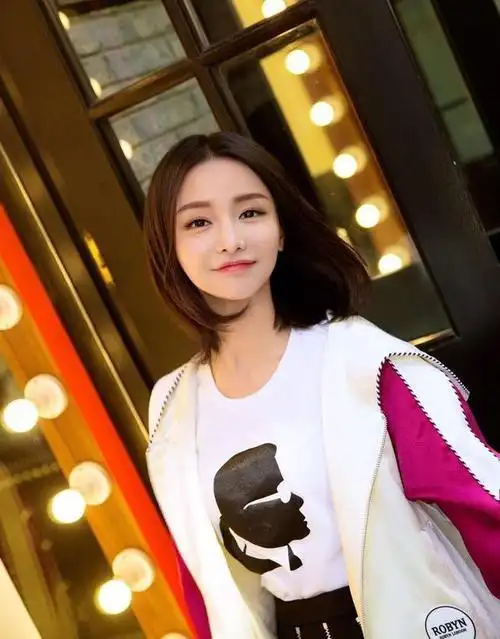 虎牙这对"cp"真能成吗?_楚河