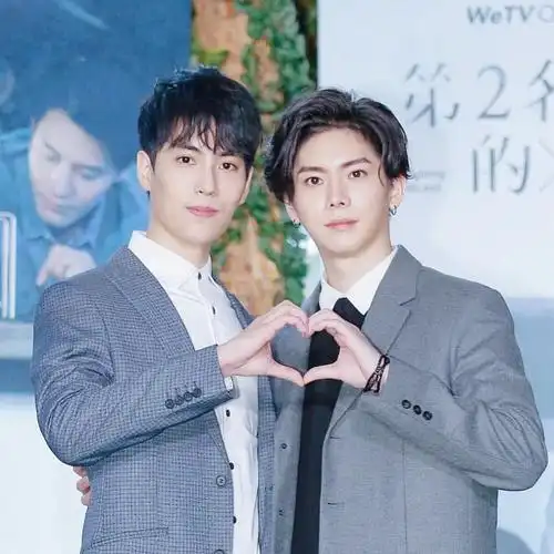 林子闳杨宇腾 嗅到了不舍.