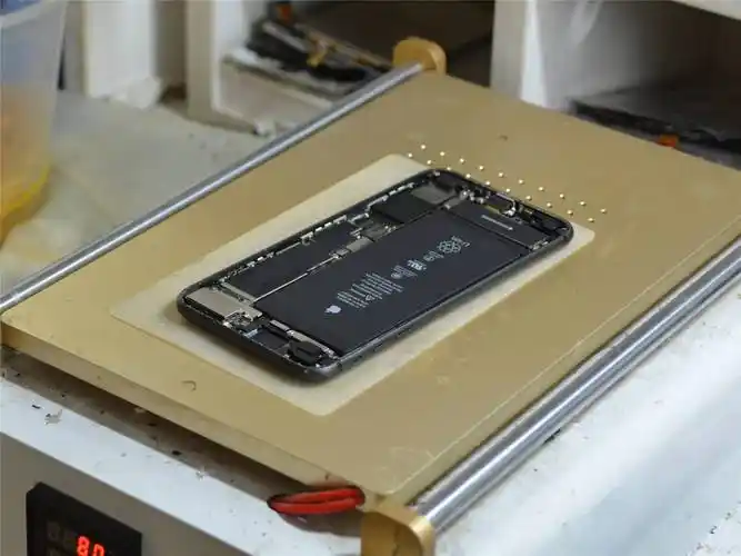 iphone8p换电池多少钱(实战iphone8plus换电池) - 价格百科