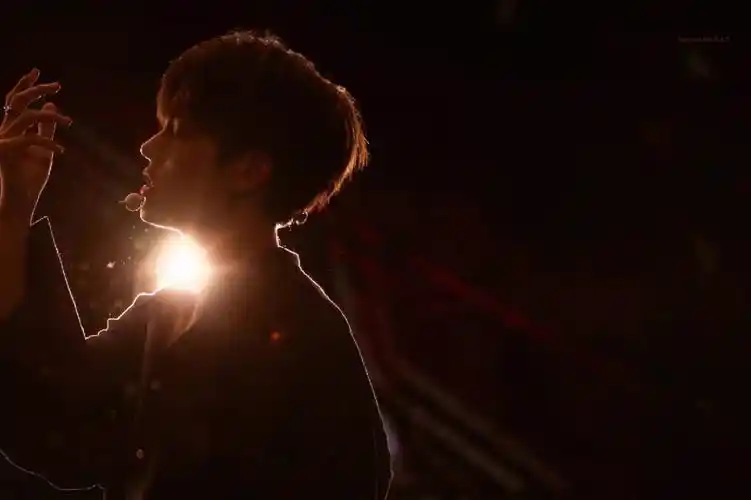 林彦俊电脑壁纸