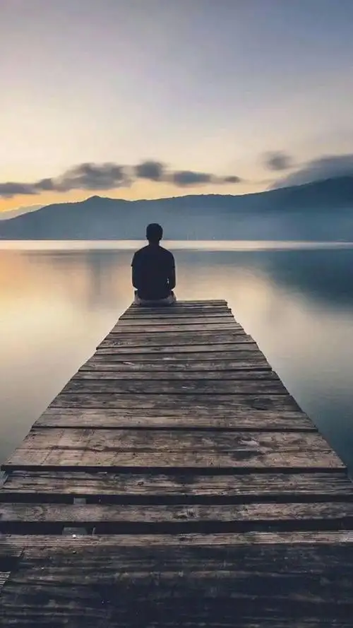 在满是狗粮的今天,单身人该如何躲避狗粮,过一个与众不同的日子