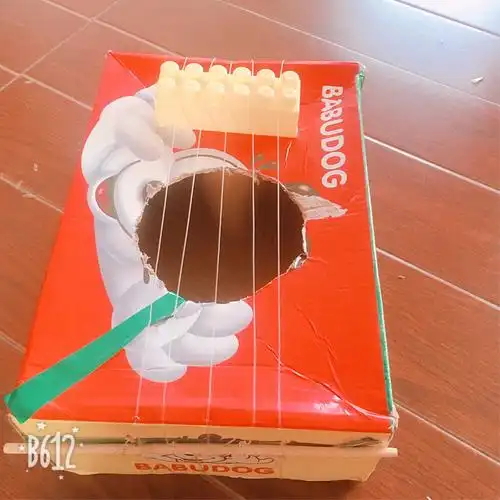 北溪头中心幼儿园～家长和小朋友制作小乐器比赛