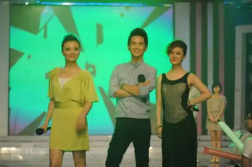 孙茜,张晓龙,陈思斯