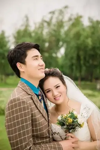 e html>   孙 兵,李佳宁结婚请柬吉日:2015-09-29      倒计时: 幸福