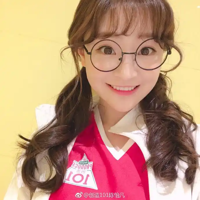 也谢谢自己的努力!明天也好好加油!