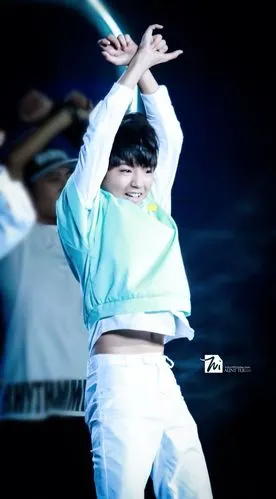 露肉图,我要红枣 - 王俊凯 - zeze!啧啧