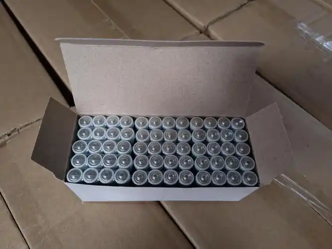 七号碱性干电池 - lr03 (中国 江苏省 生产商) - 电池,蓄电池,充电器