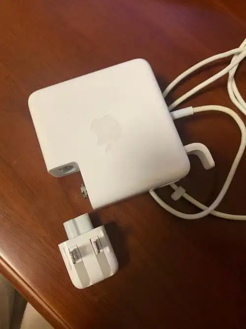 [电脑硬件]出苹果原装85w magsafe2充电器,自定义9新