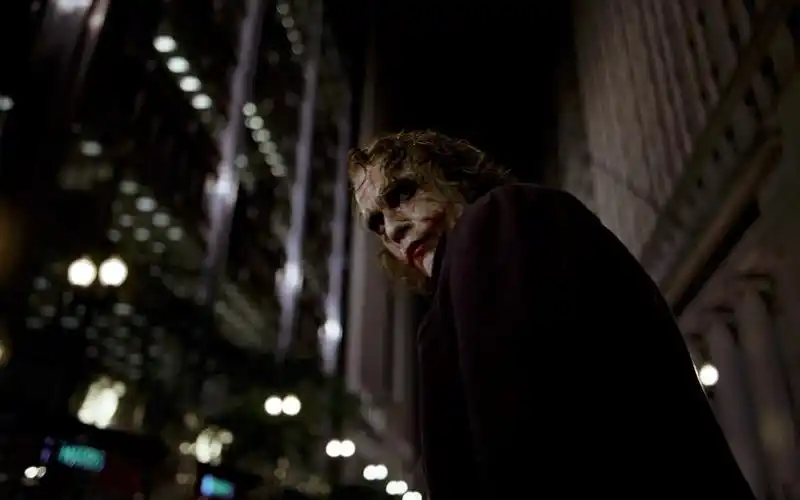 《蝙蝠侠黑暗骑士》小丑与蝙蝠侠的心酸