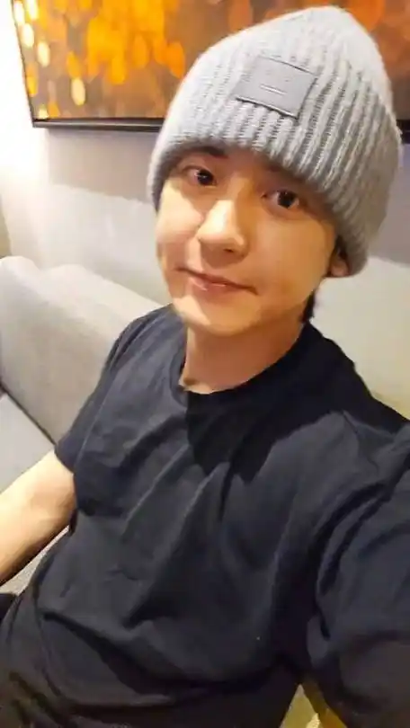 朴灿烈超话#朴灿烈0223亮相十二周年#240203 灿烈ins直播完整版 cr