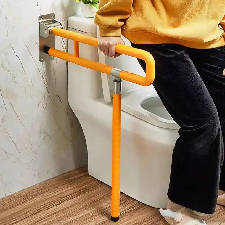 为什么要安装卫生间无障碍扶手呢?#卫生间无障碍扶手#马桶扶手 - 抖音