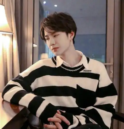 王一博超帅头像合集|高冷与可爱兼备!