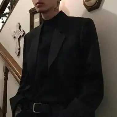 高冷禁欲男生头像高清好看的霸气高冷孤独男头像图片