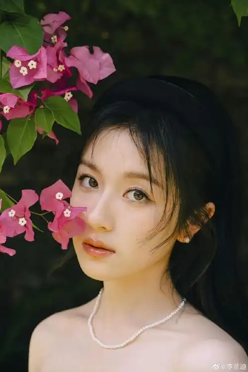 李兰迪爆改脆皮女大##安知雀恋爱全靠自己推进##谢谢你温暖我