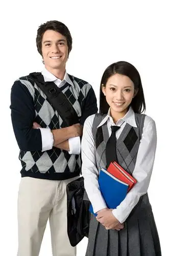 男女大学生肖像