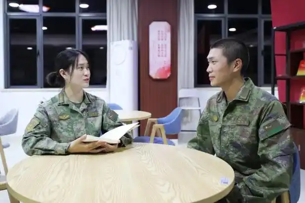 主动开展谈心交心活动