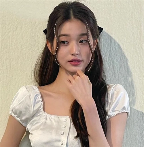 最新流行刘海推荐 中分不挑脸超显瘦_刘海发型 - 美发站