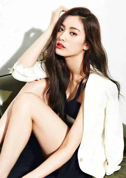 "世界第一美女"!南韩林珍娜,饱满有料美到窒息!