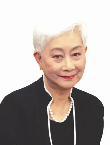 原名卢萍香,卢燕香,卢燕卿,旅美华裔影人,主要职业包括演员,制片人