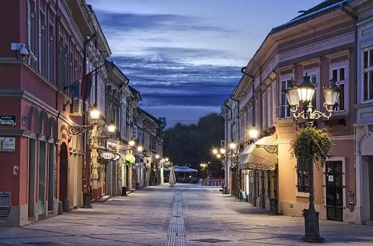 房屋,傍晚,novi sad,塞尔维亚,街道,街灯,城市,照片