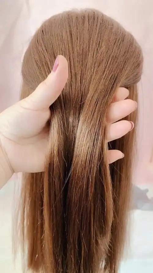 夏天碎发多这样扎