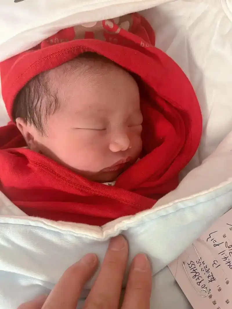 小龙女#报喜了7815报喜了7815我家刚刚出生的小宝宝