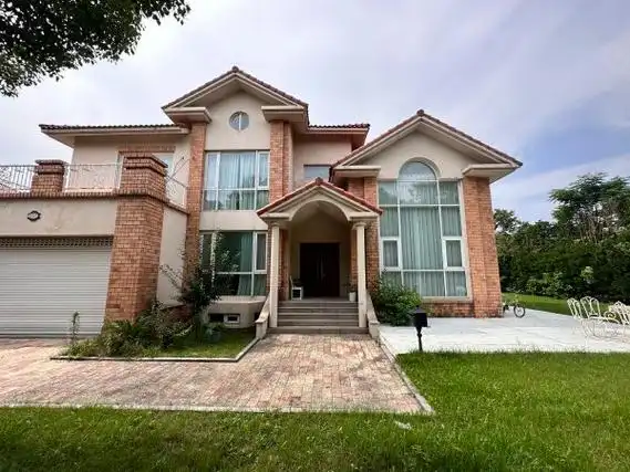 上海闵行马桥中房森林别墅新出简约奶油风独栋别墅 挑高厅 居家工作室