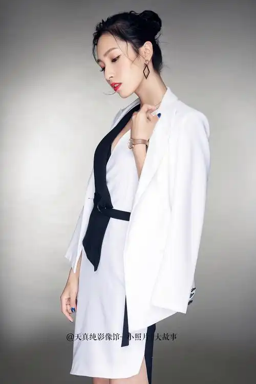 女性职业形象照女性商务照微商形象照