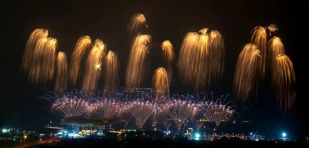 今年浏阳周末焰火首秀,加时5分钟_活动_烟花_瞬间