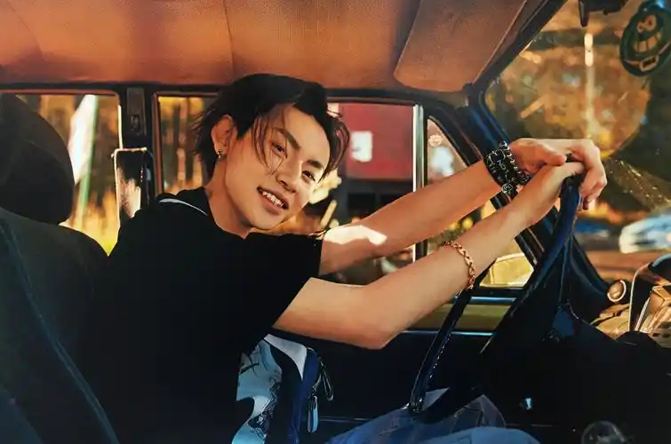 小鬼王琳凯《贝加尔湖说再见》 - 堆糖,美图壁纸兴趣社区