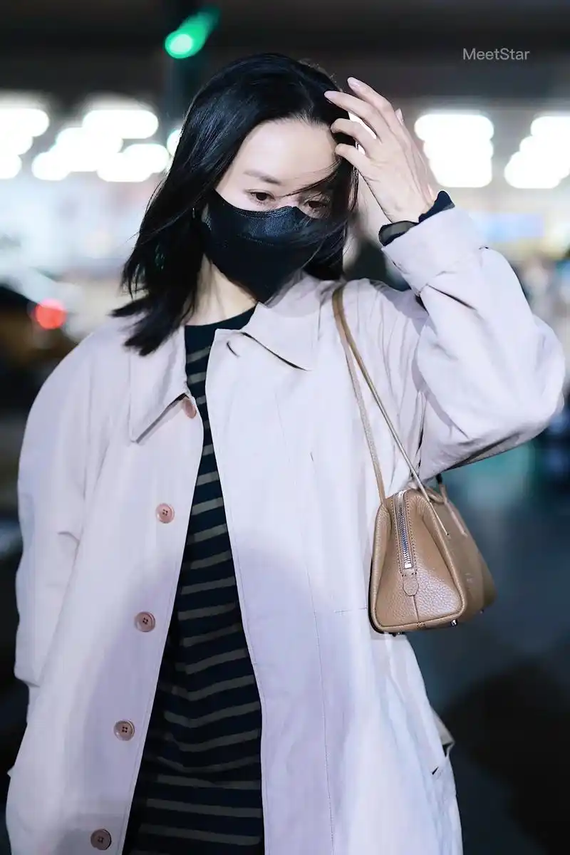 董洁 230324 董洁 北京到达 #机场 - 抖音