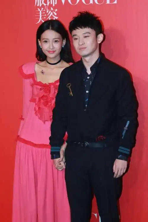 董子健孙怡结婚董子健孙怡24岁结婚