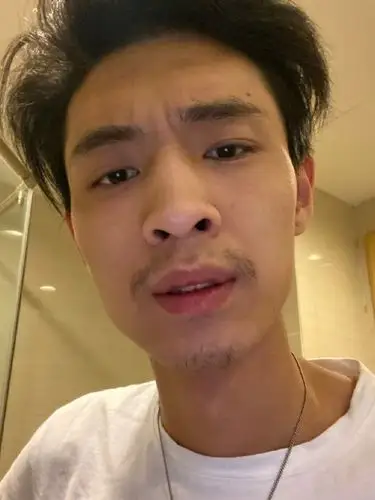 是人红被黑还是人红已飘德云社流量担当秦霄贤老妈的欠款事件何解