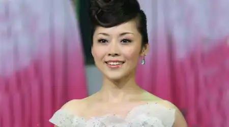 陈笠笠     566 关注 粉丝 人气 留言          关注 明星简介