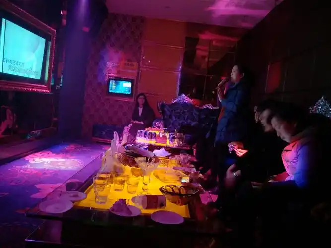 快乐的生日聚会