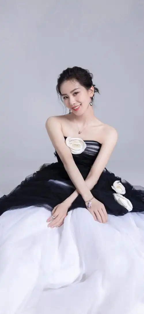 "刘诗诗"手机高清壁纸·原图上传,记得查看原图再保存.#刘诗诗