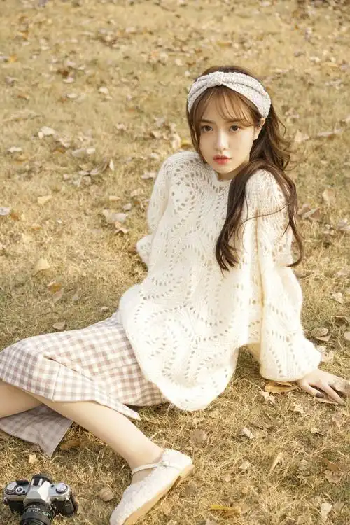 女生拍照怎么拍才好看,女生拍照姿势大全超级简单