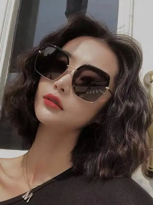 港式卷发港式卷发复古卷