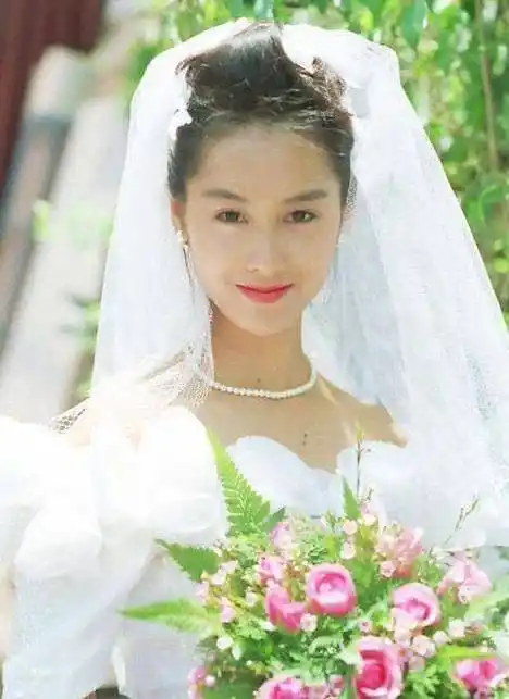 媒体_孩子_黄莺