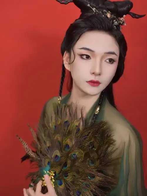 长发男模女装版本