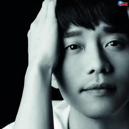 张栋梁顶银白发大马开唱 台粉丝望眼欲穿,积极争取来台开唱